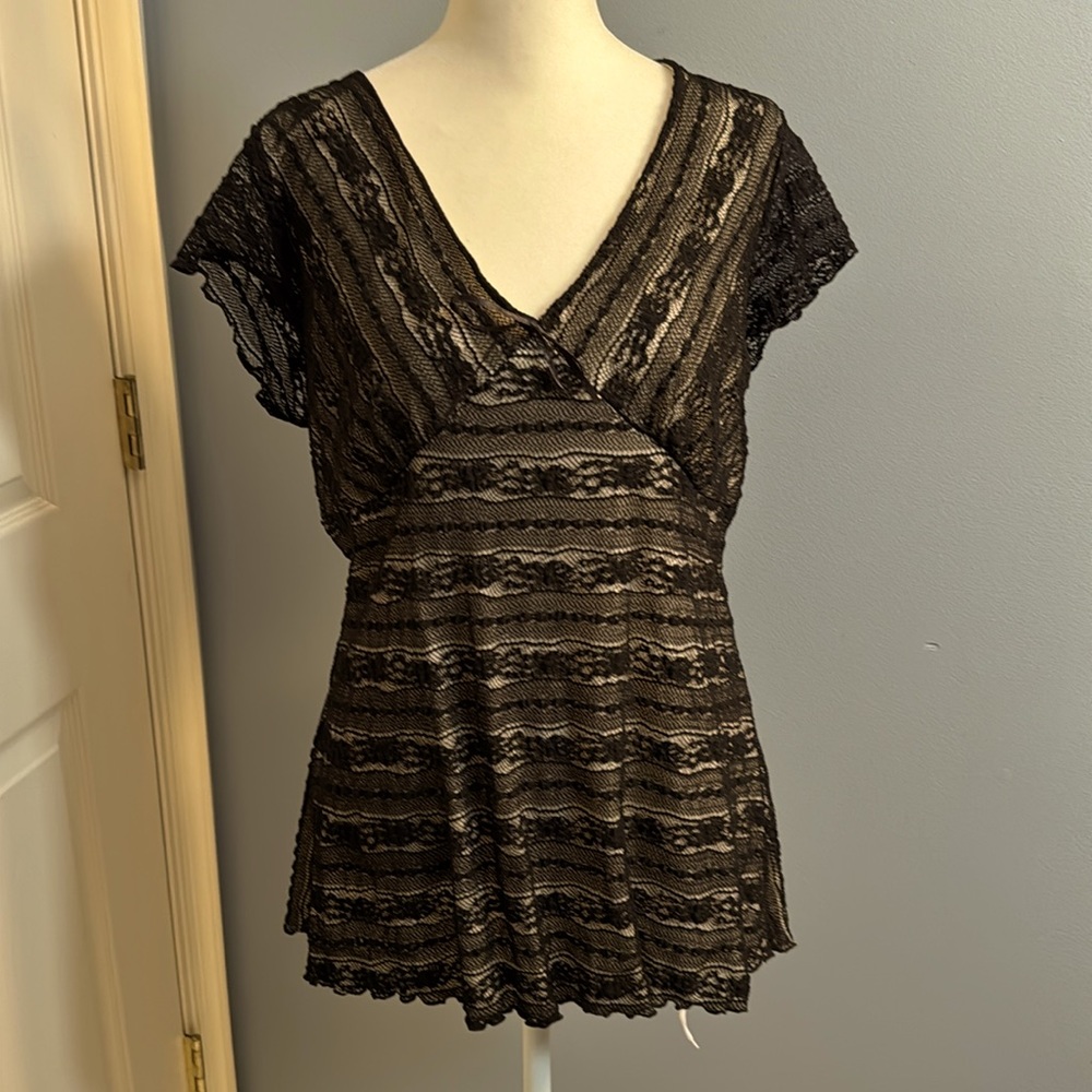 Ladies size L lined black lace top
